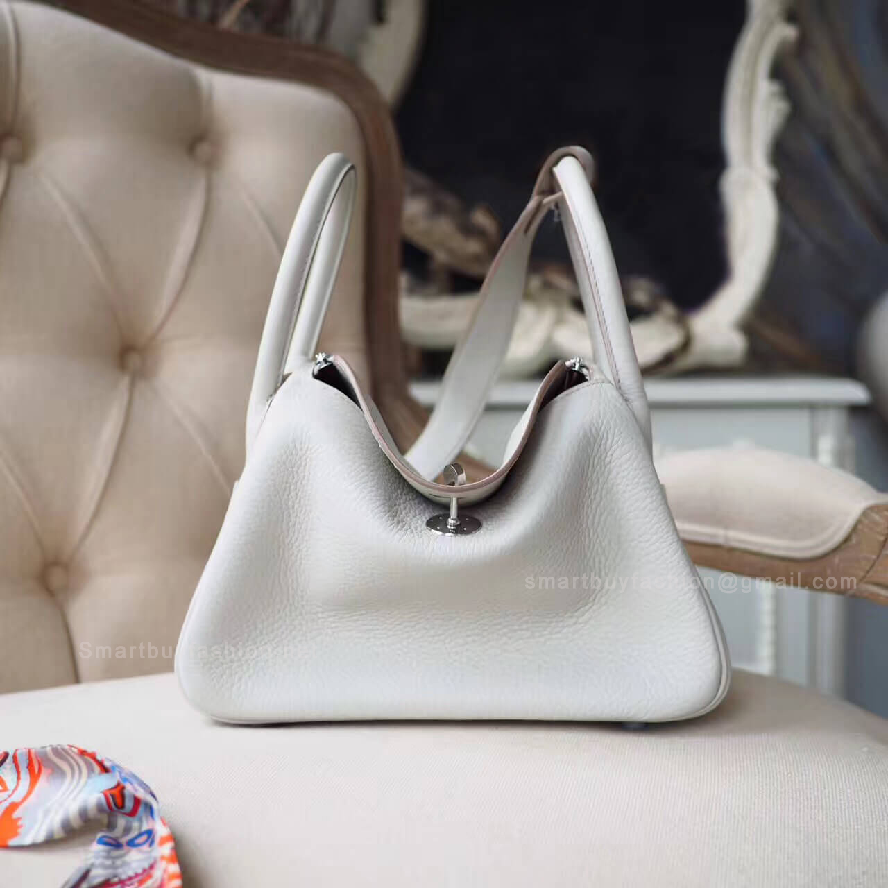 Hermes Lindy 30 Bag in ck80 Pearl Grey Clemence PHW